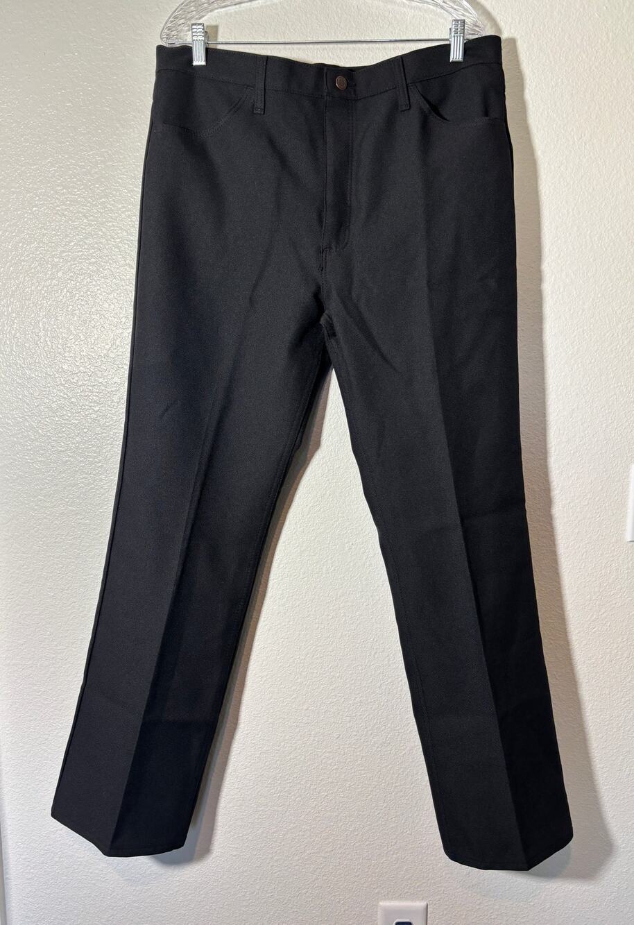 Wrangler Men's Size 38X32 Black Dress Jeans Cowboy Crease 82BK Western Wear